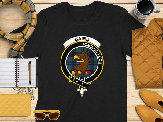 Physical Item S / Black Baird Clan Scottish Tartan Crest T-Shirt