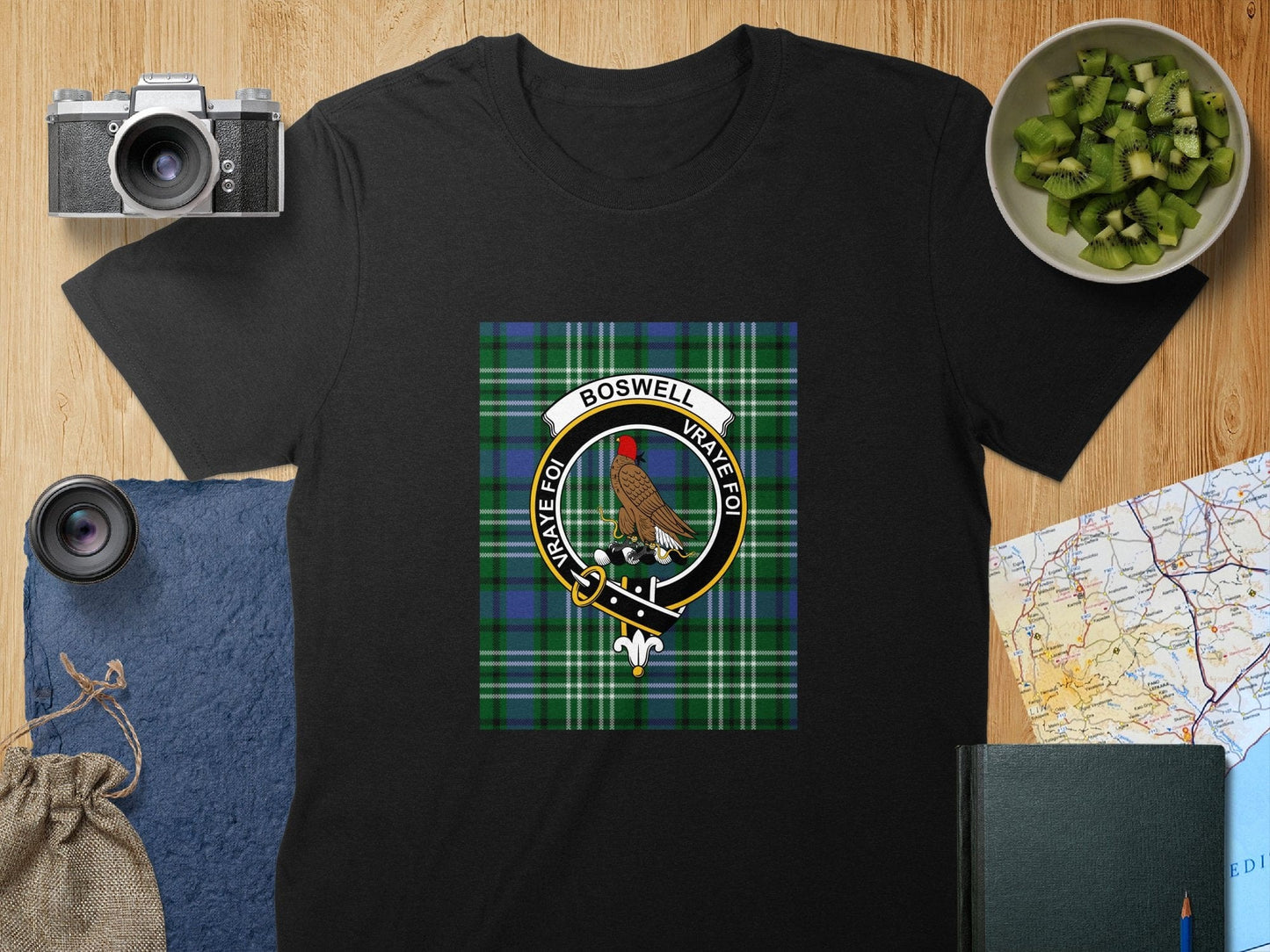 Physical Item S / Black Boswell Clan Scottish Tartan Crest Unisex T-Shirt