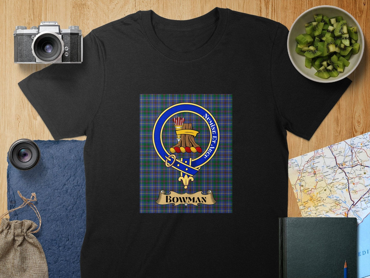 Physical Item S / Black Bowman Clan Scottish Tartan Crest Unisex T-Shirt