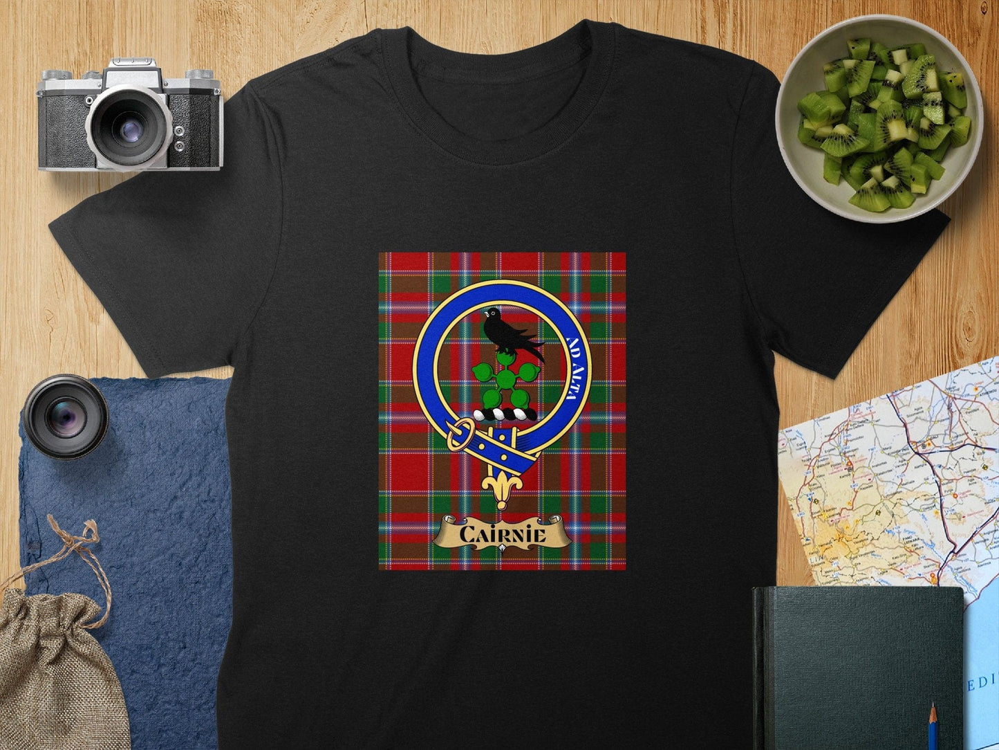 Physical Item S / Black Cairnie Clan Scottish Tartan Crest Unisex T-Shirt