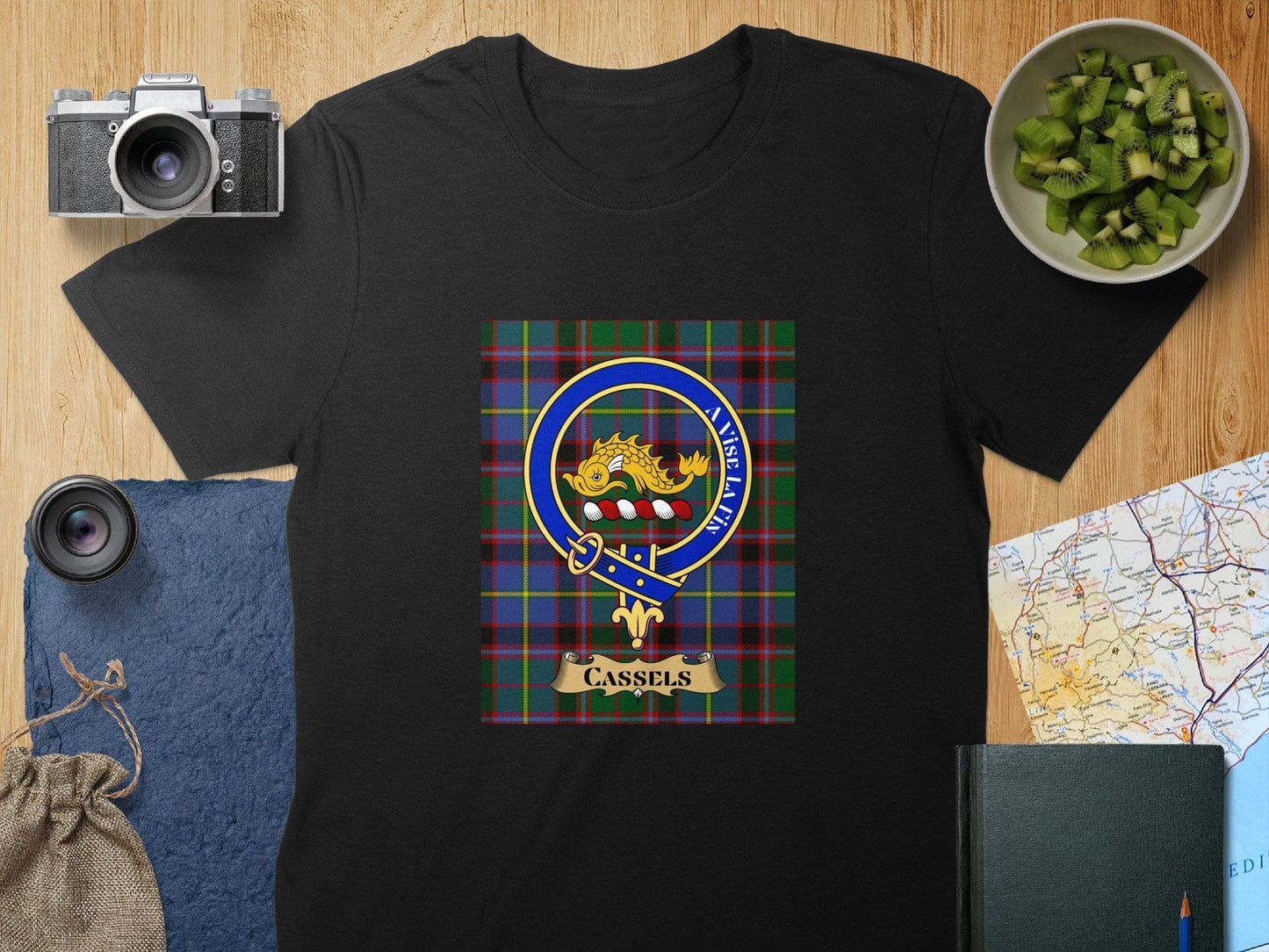 Physical Item S / Black Cassels Clan Scottish Tartan Crest Unisex T-Shirt