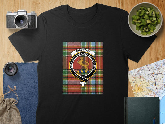 Physical Item S / Black Chattan Clan Scottish Tartan Crest Unisex T-Shirt