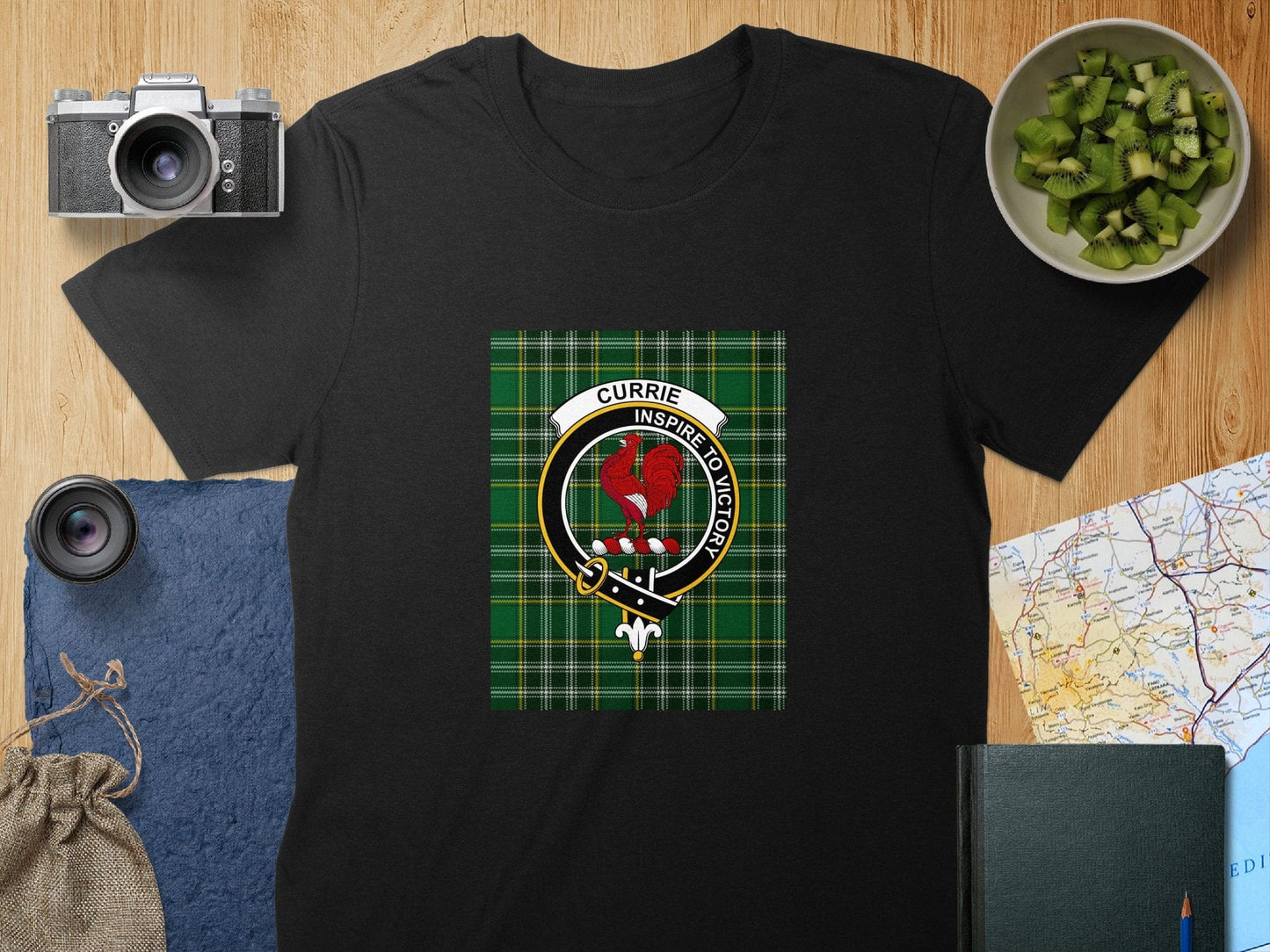 Physical Item S / Black Currie Clan Scottish Tartan Crest Unisex T-Shirt