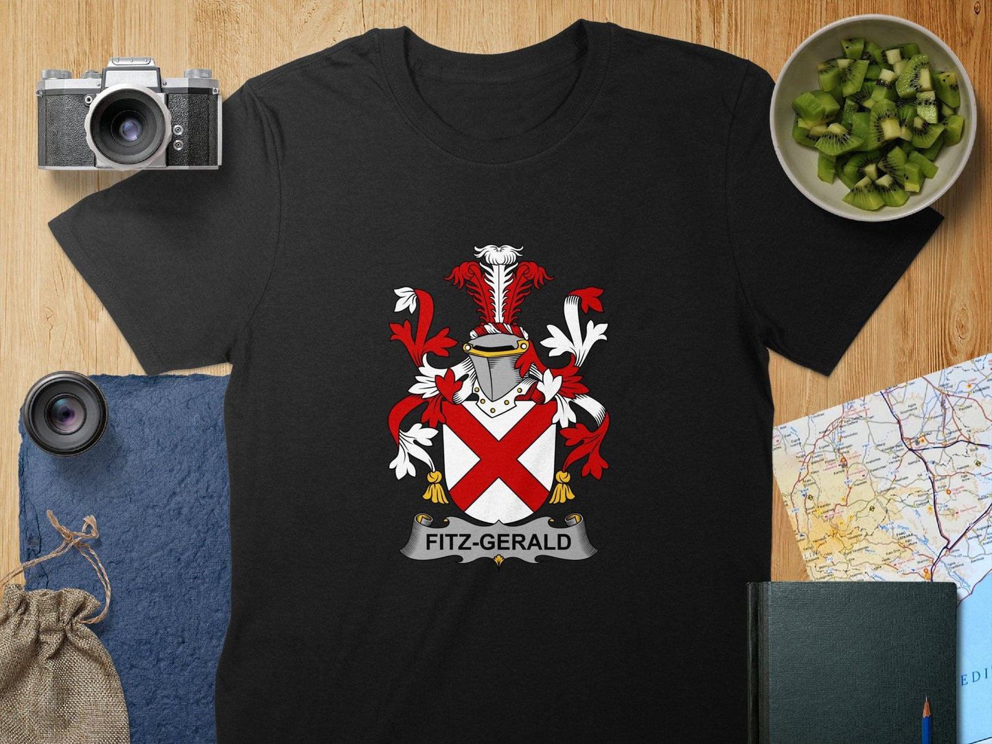 Physical Item S / Black Fitz-Gerald Surname Irish Heraldry Unisex T-Shirt