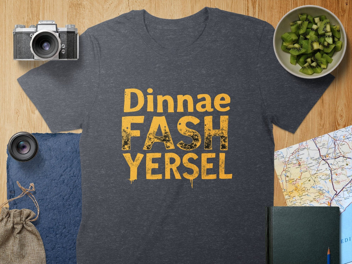 Physical Item S / Dark Heather Dinnae Fash Yersel Scottish Humor Graphic T-Shirt