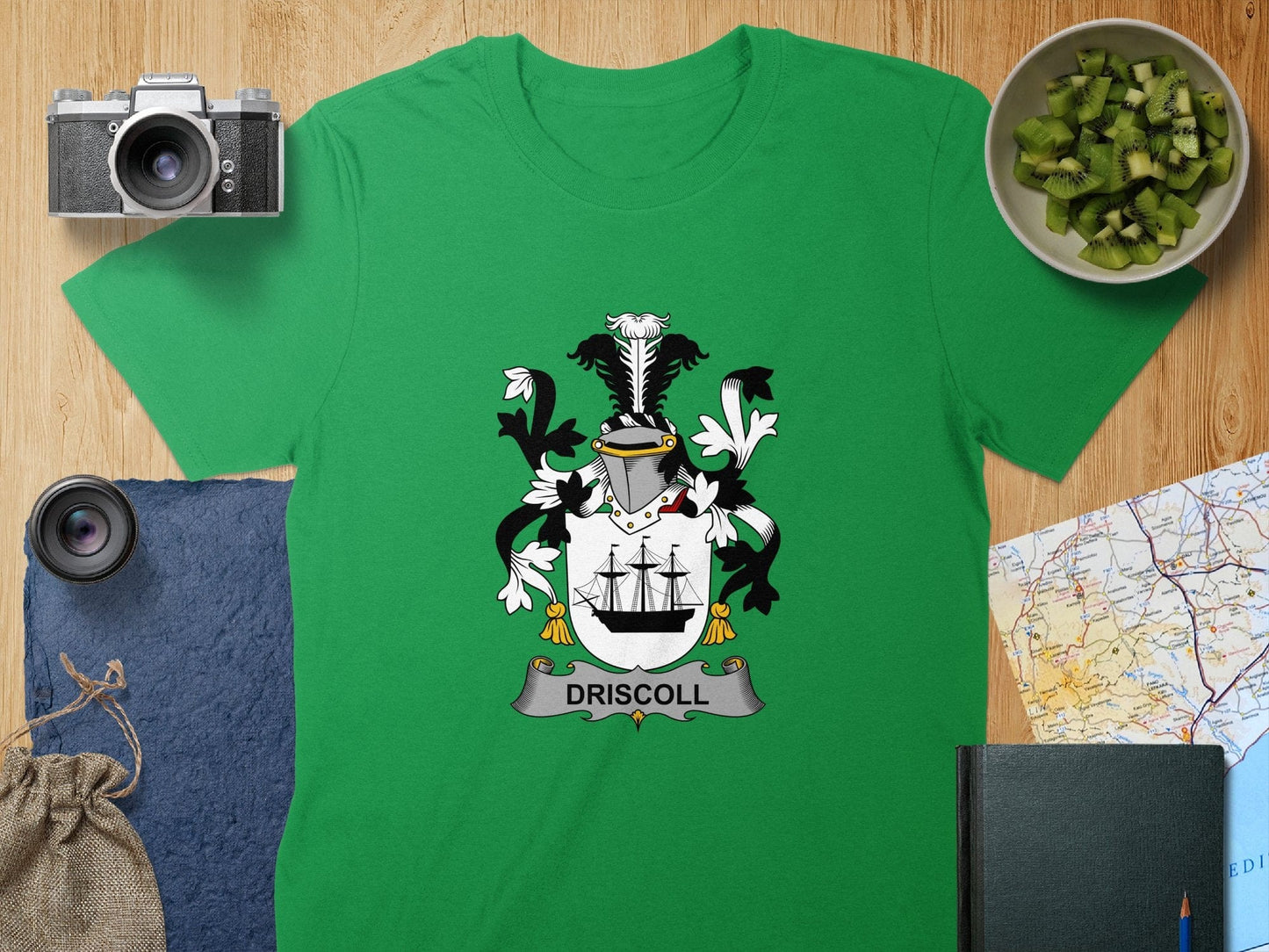 Physical Item S / Irish Green Driscoll Surname Irish Heraldry Unisex T-Shirt