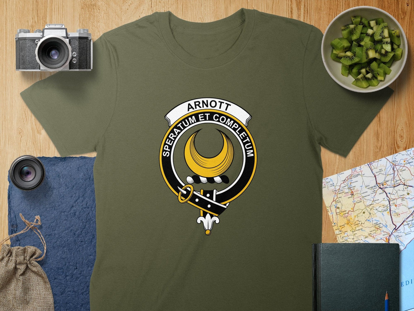 Physical Item S / Military Green Arnott Clan Crest Scottish Unisex T-Shirt