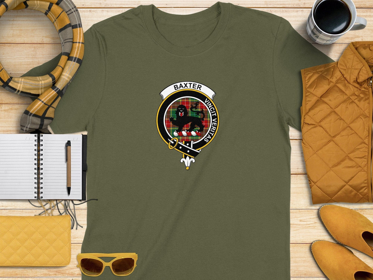 Physical Item S / Military Green Baxter Clan Scottish Tartan Crest T-Shirt