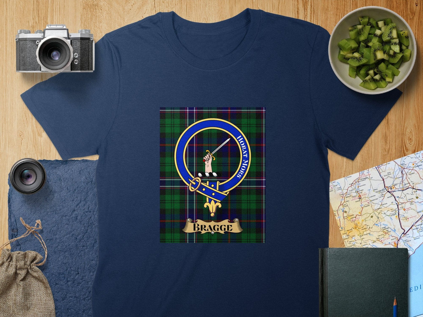 Physical Item S / Navy Bragge Clan Scottish Tartan Crest Unisex T-Shirt