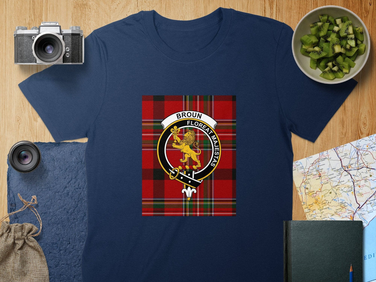 Physical Item S / Navy Broun Clan Scottish Tartan Crest Unisex T-Shirt