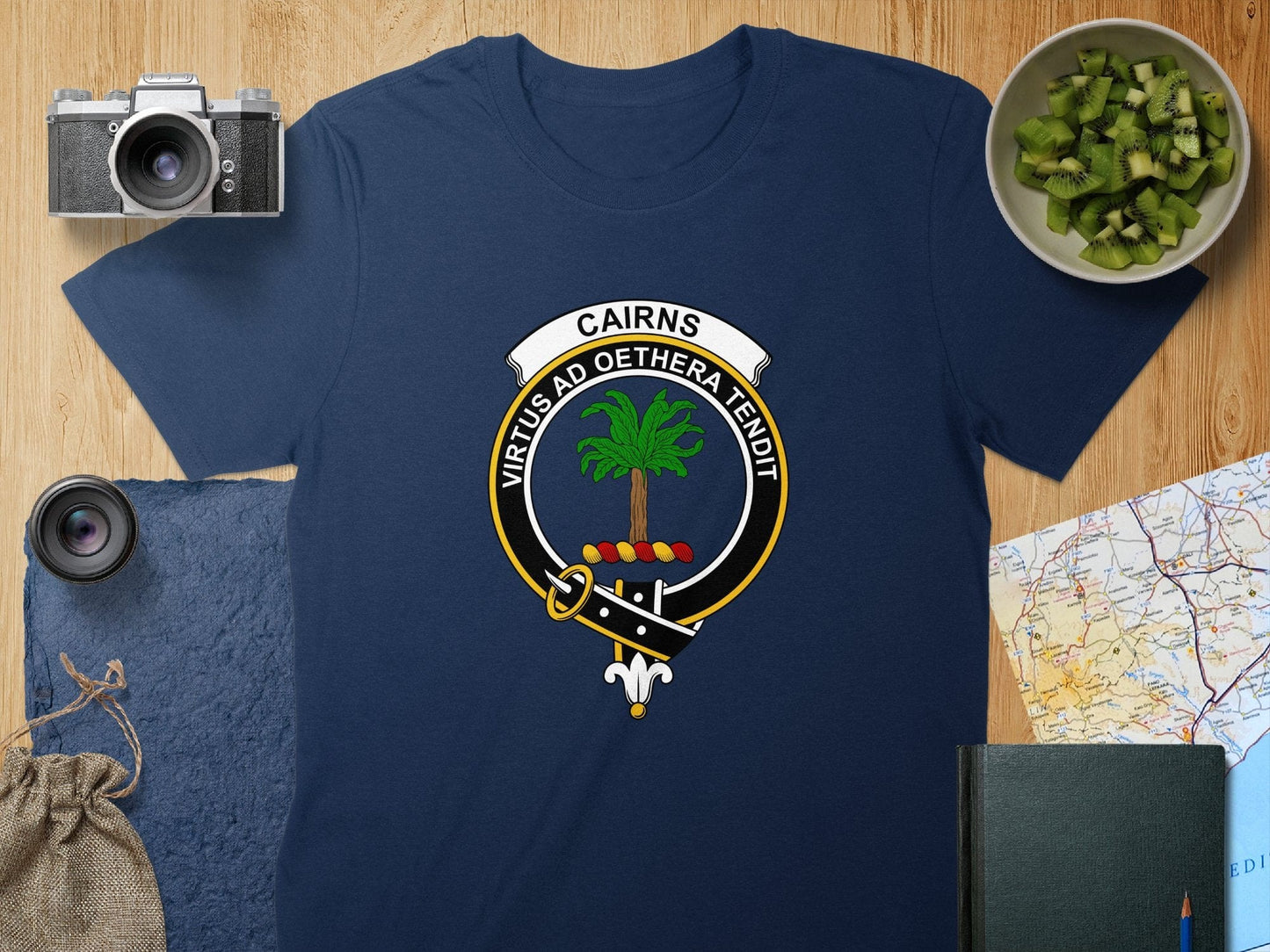 Physical Item S / Navy Cairns Clan Crest Scottish Unisex T-Shirt