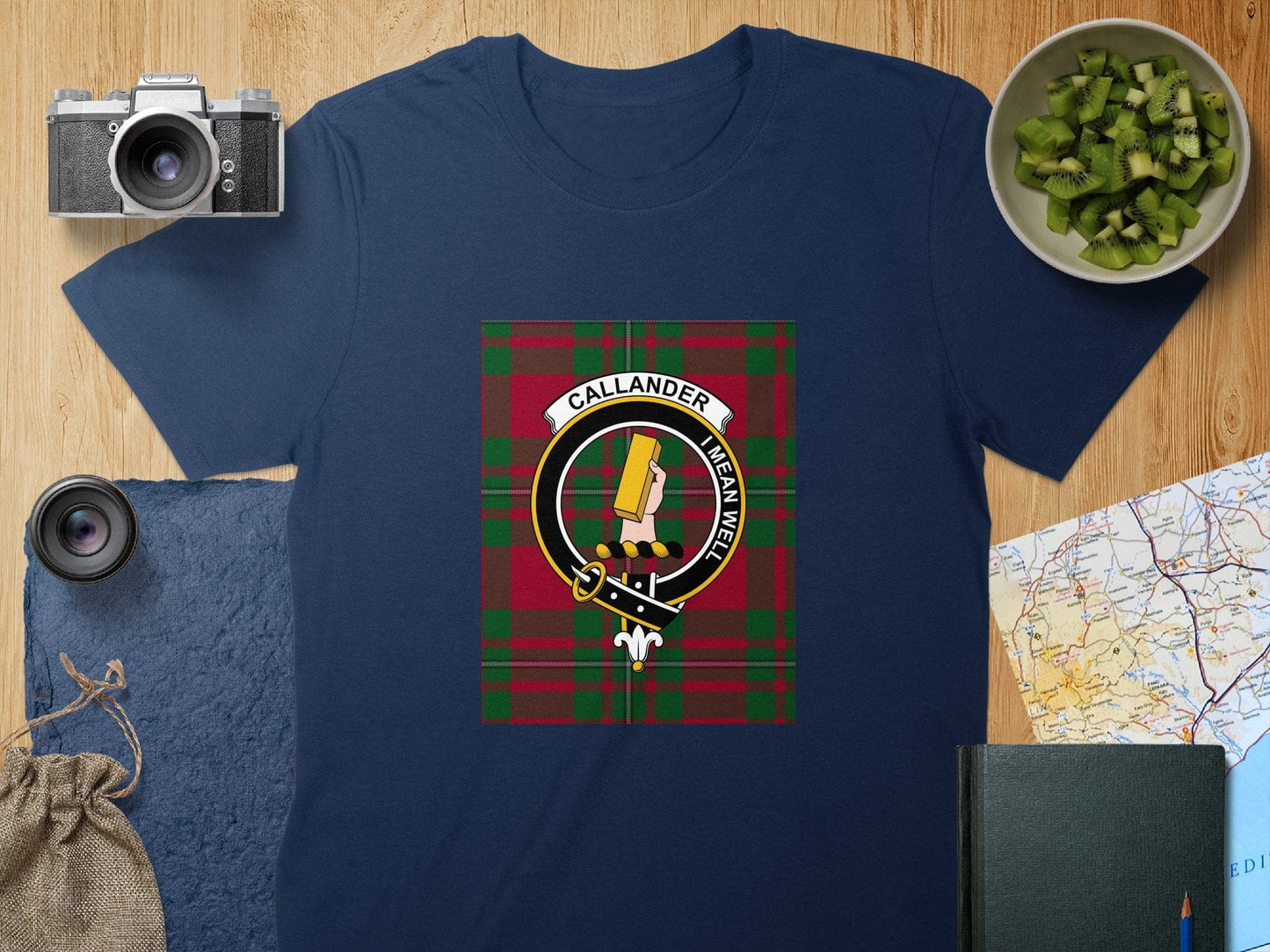 Physical Item S / Navy Callander Clan Scottish Tartan Crest Unisex T-Shirt