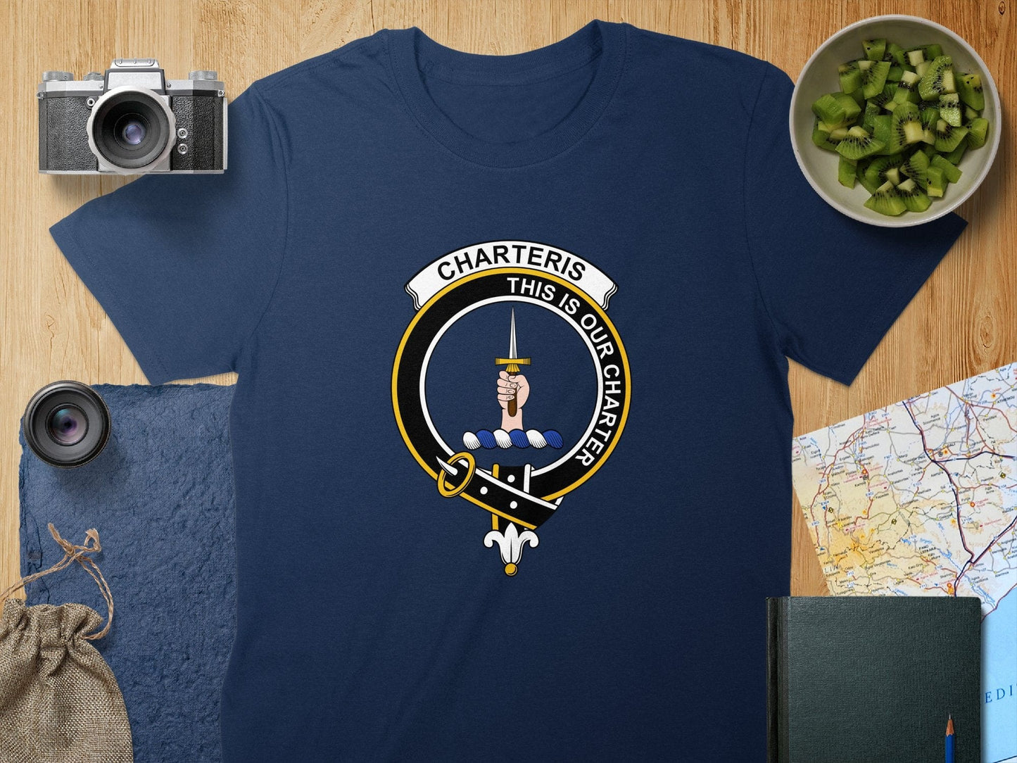 Physical Item S / Navy Charteris Clan Crest Scottish Unisex T-Shirt