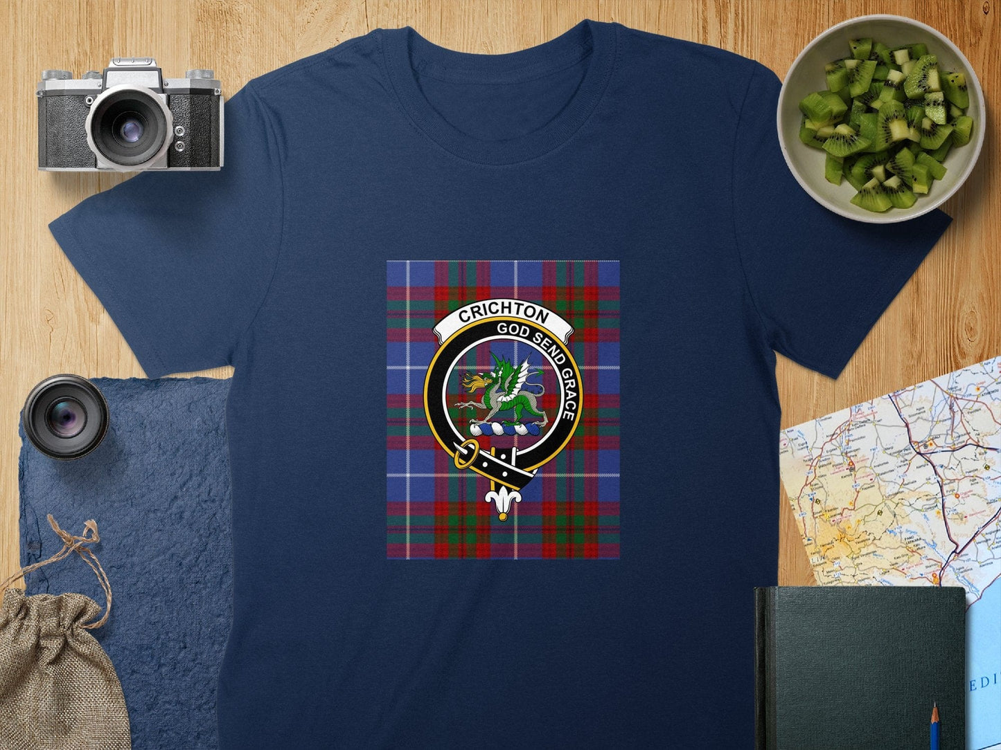 Physical Item S / Navy Crichton Clan Scottish Tartan Family Crest T-Shirt