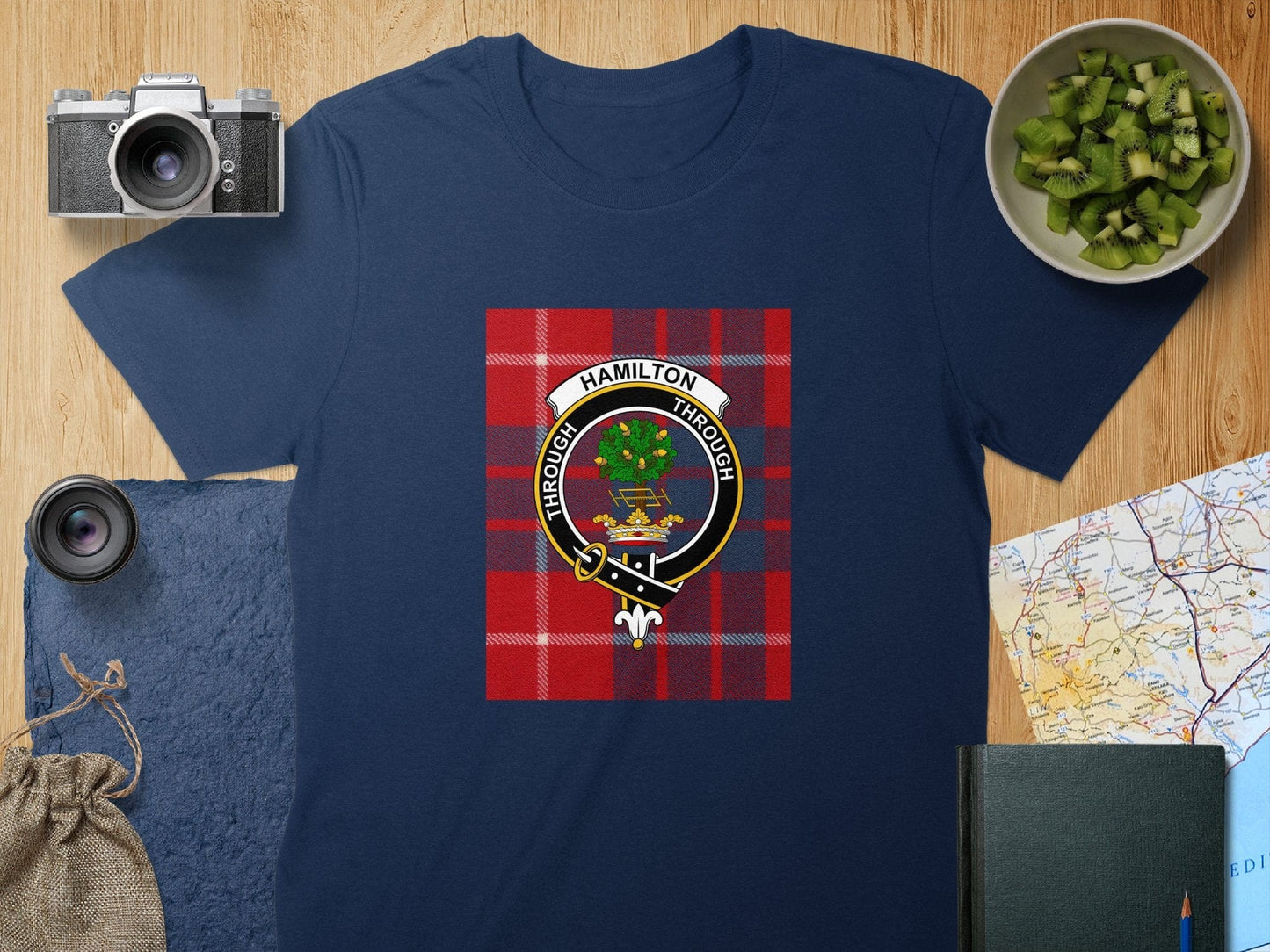 Physical Item S / Navy Hamilton Clan Scottish Tartan Crest Unisex T-Shirt