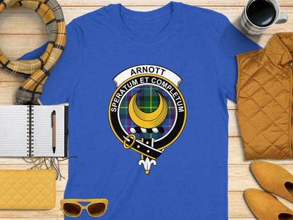 Physical Item S / Royal Arnott Clan Scottish Tartan Crest T-Shirt