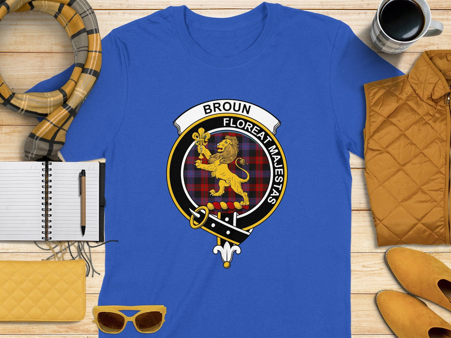 Physical Item S / Royal Broun Clan Scottish Tartan Crest T-Shirt