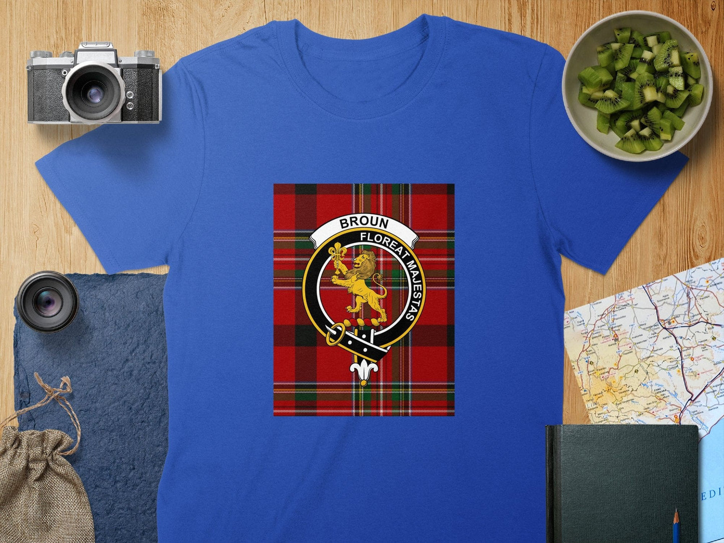 Physical Item S / Royal Broun Clan Scottish Tartan Crest Unisex T-Shirt