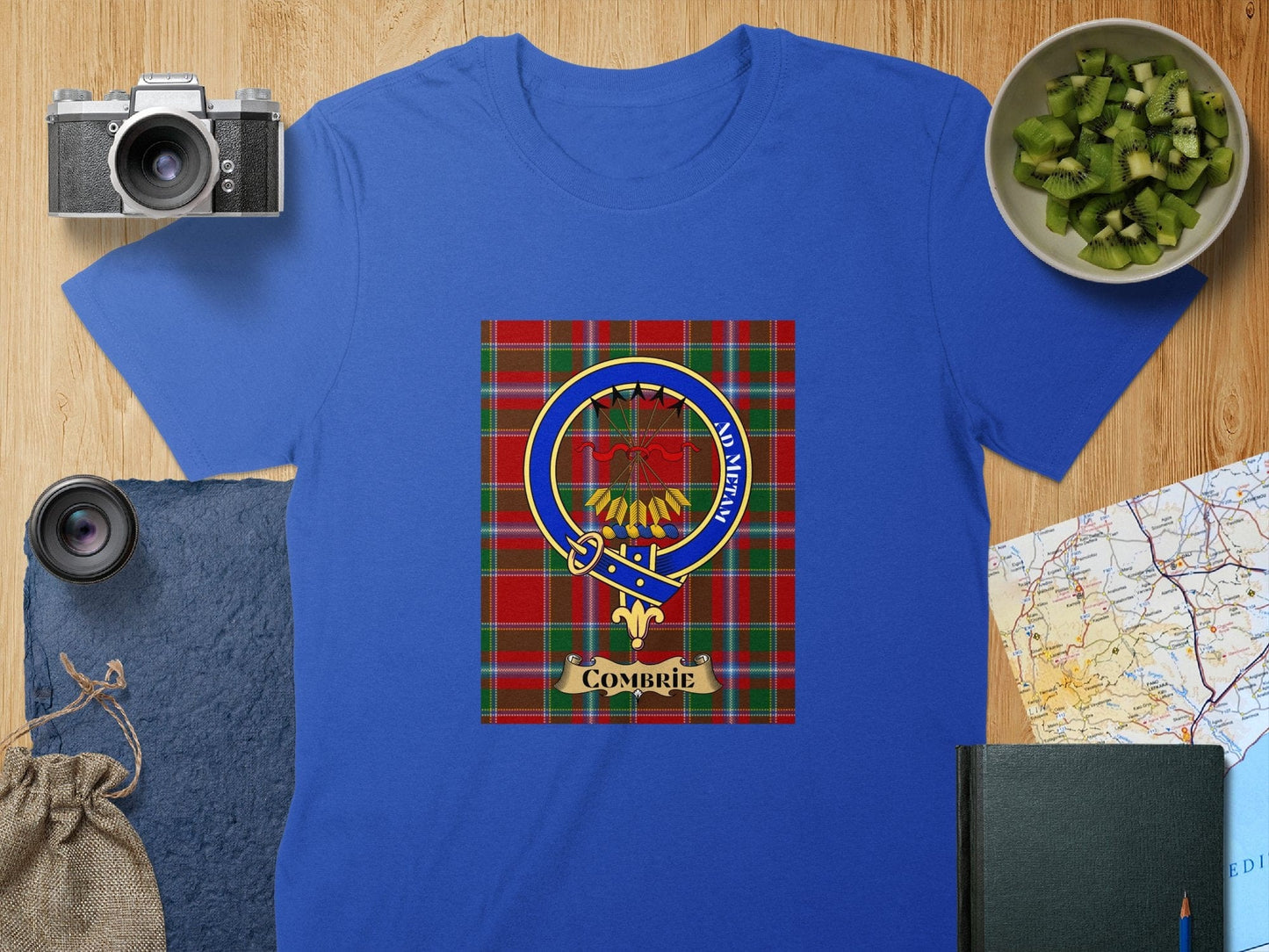 Physical Item S / Royal Combrie Clan Scottish Tartan Crest Unisex T-Shirt