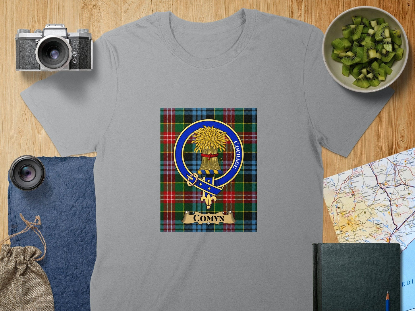 Physical Item S / Sport Grey Comyn Scottish Clan Courage Crest T-Shirt