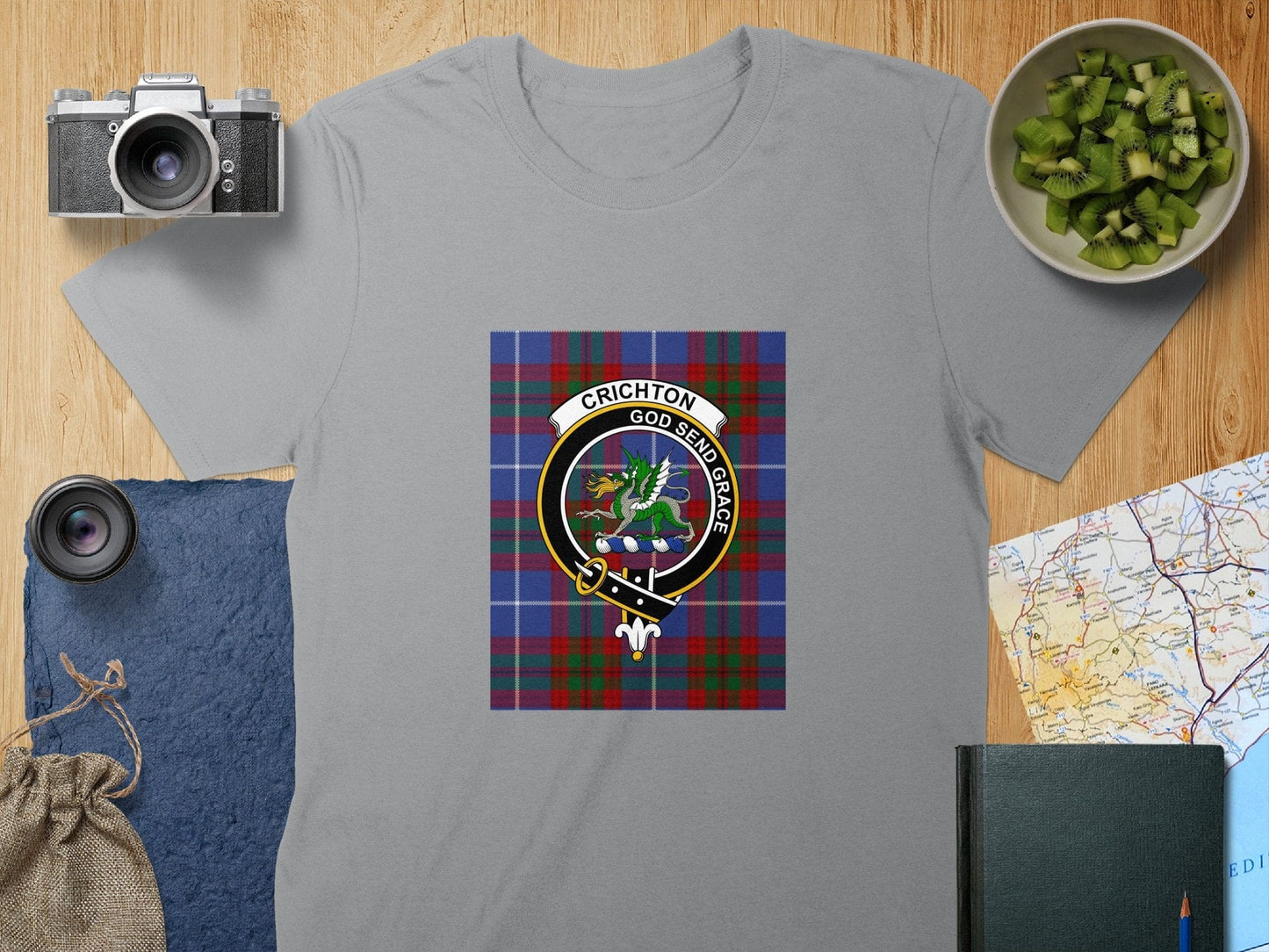 Physical Item S / Sport Grey Crichton Clan Scottish Tartan Family Crest T-Shirt