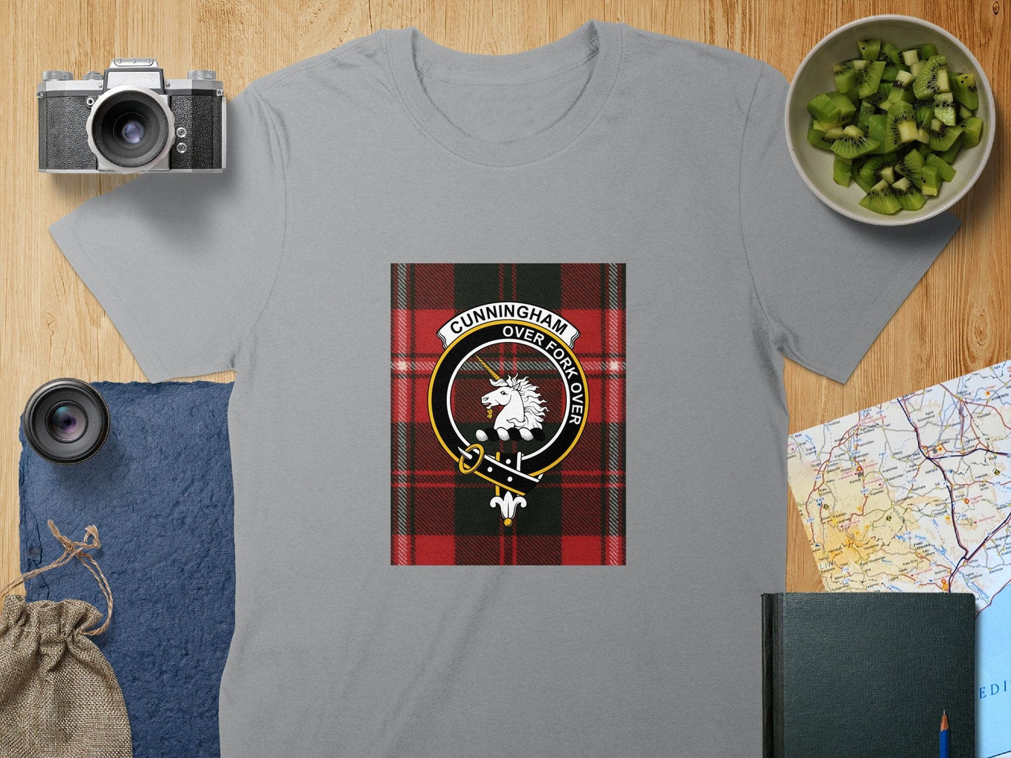 Physical Item S / Sport Grey Cunningham Clan Scottish Tartan Crest Unisex T-Shirt