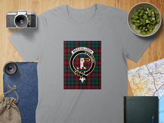 Physical Item S / Sport Grey MacCulloch Clan Scottish Tartan Crest Unisex T-Shirt