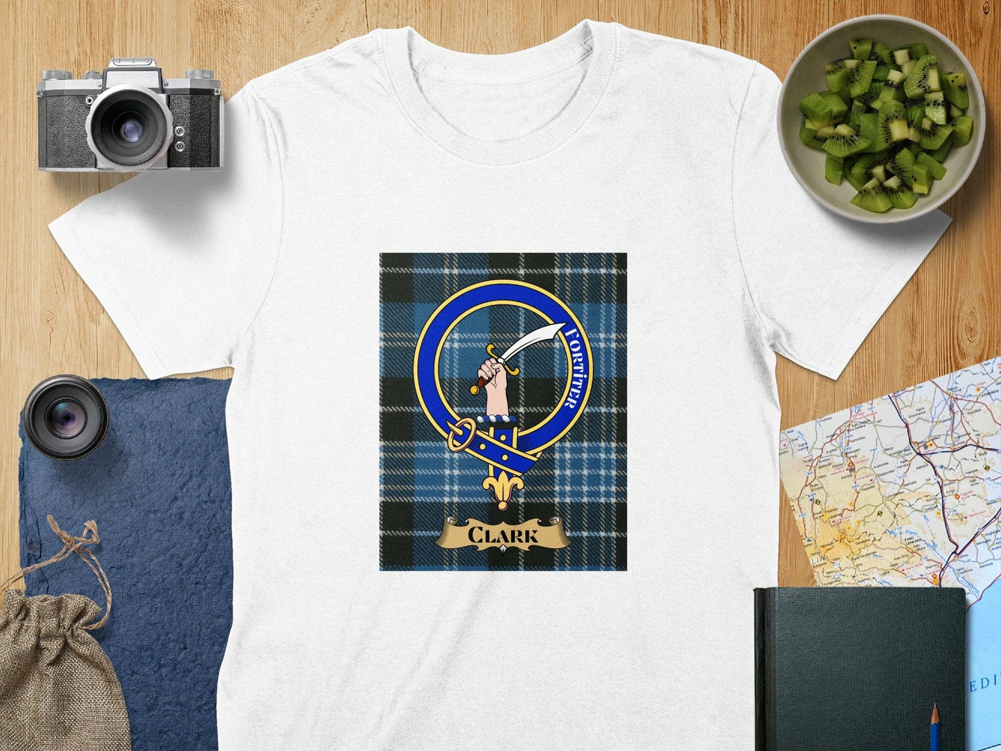 Physical Item S / White Clark Clan Scottish Tartan Crest Unisex T-Shirt