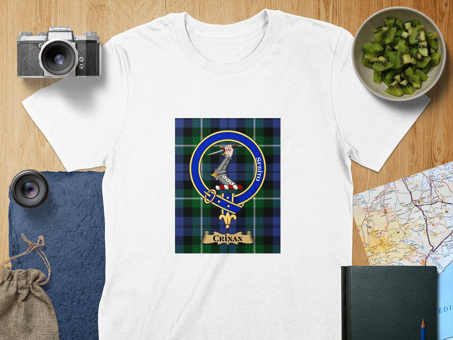 Physical Item S / White Crinan Subito Scottish Clan Crest T-Shirt