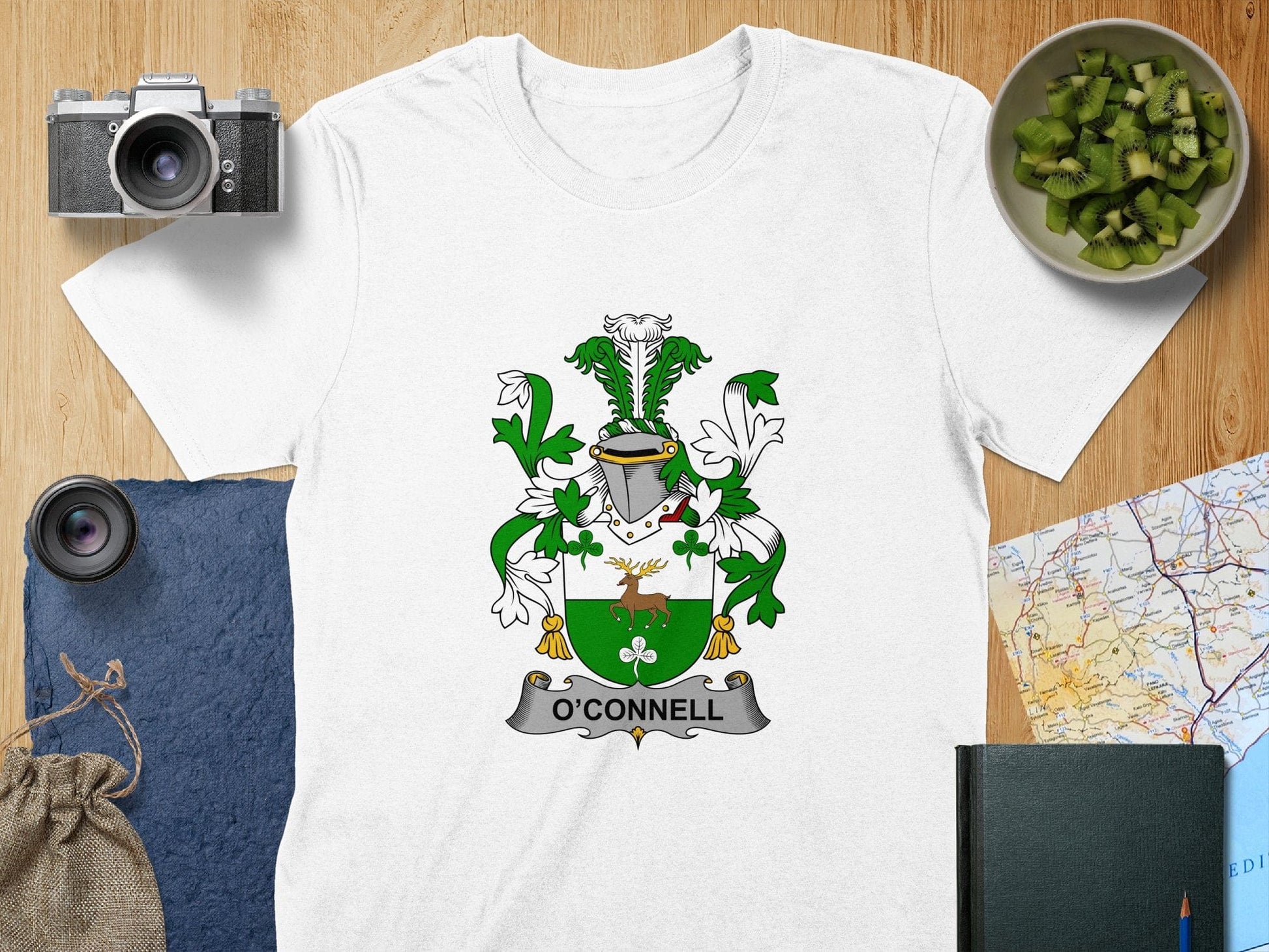 Physical Item S / White O'Connell Surname Irish Heraldry Family Crest T-Shirt