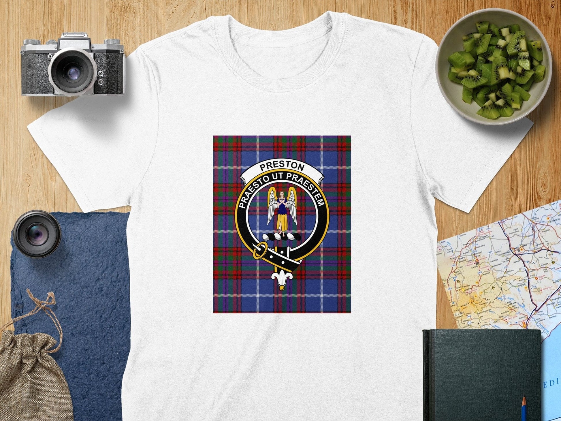 Physical Item S / White Preston Clan Scottish Tartan Crest Unisex T-Shirt