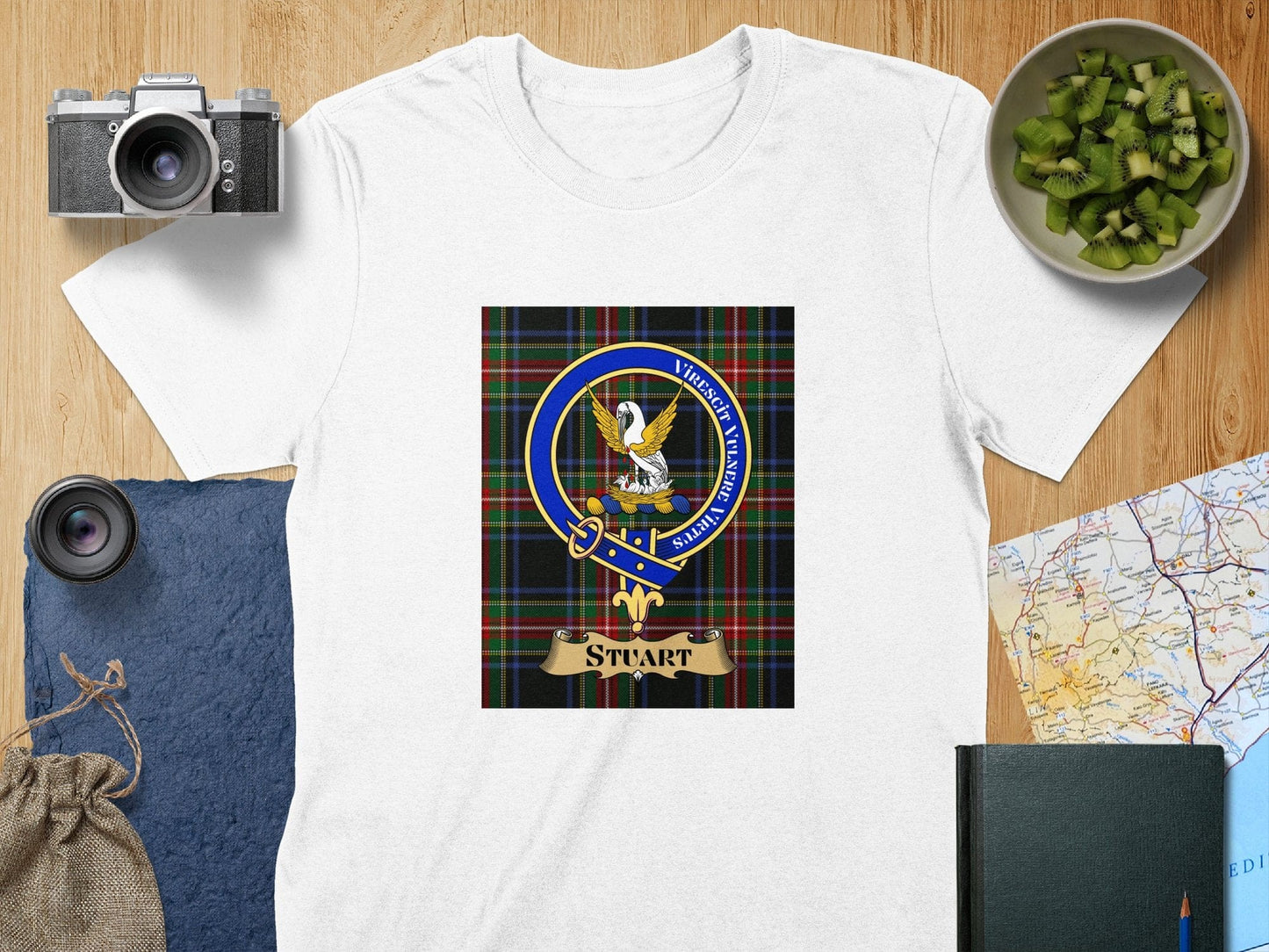 Physical Item S / White Stuart Clan Scottish Tartan Crest Unisex T-Shirt