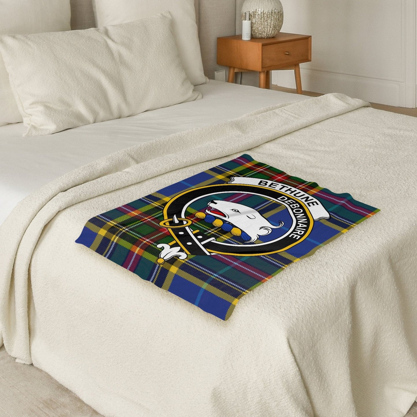 Scottish Clan Bethune Crest Tartan Throw Blanket