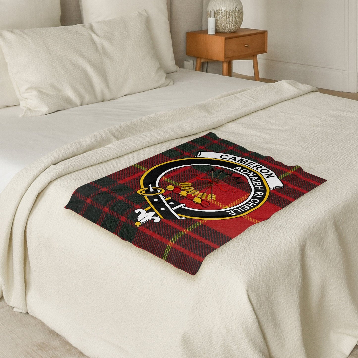 Scottish Clan Cameron Crest Tartan Blanket