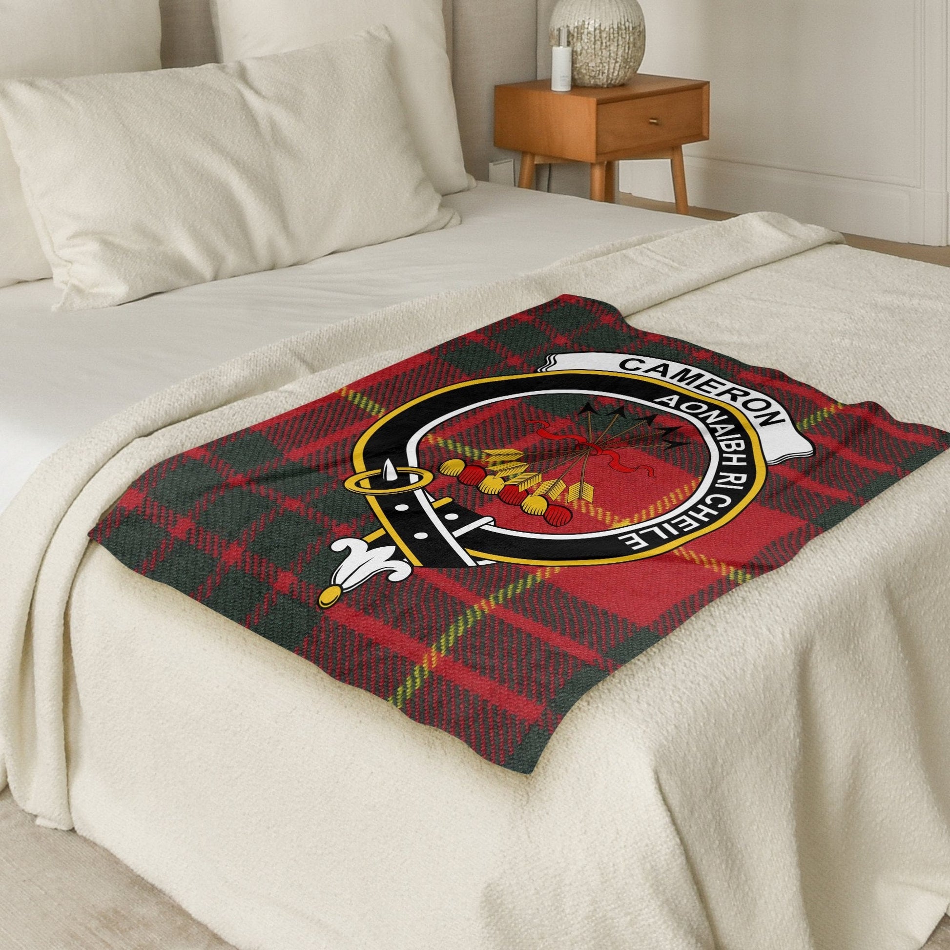 Scottish Clan Cameron Crest Tartan Blanket