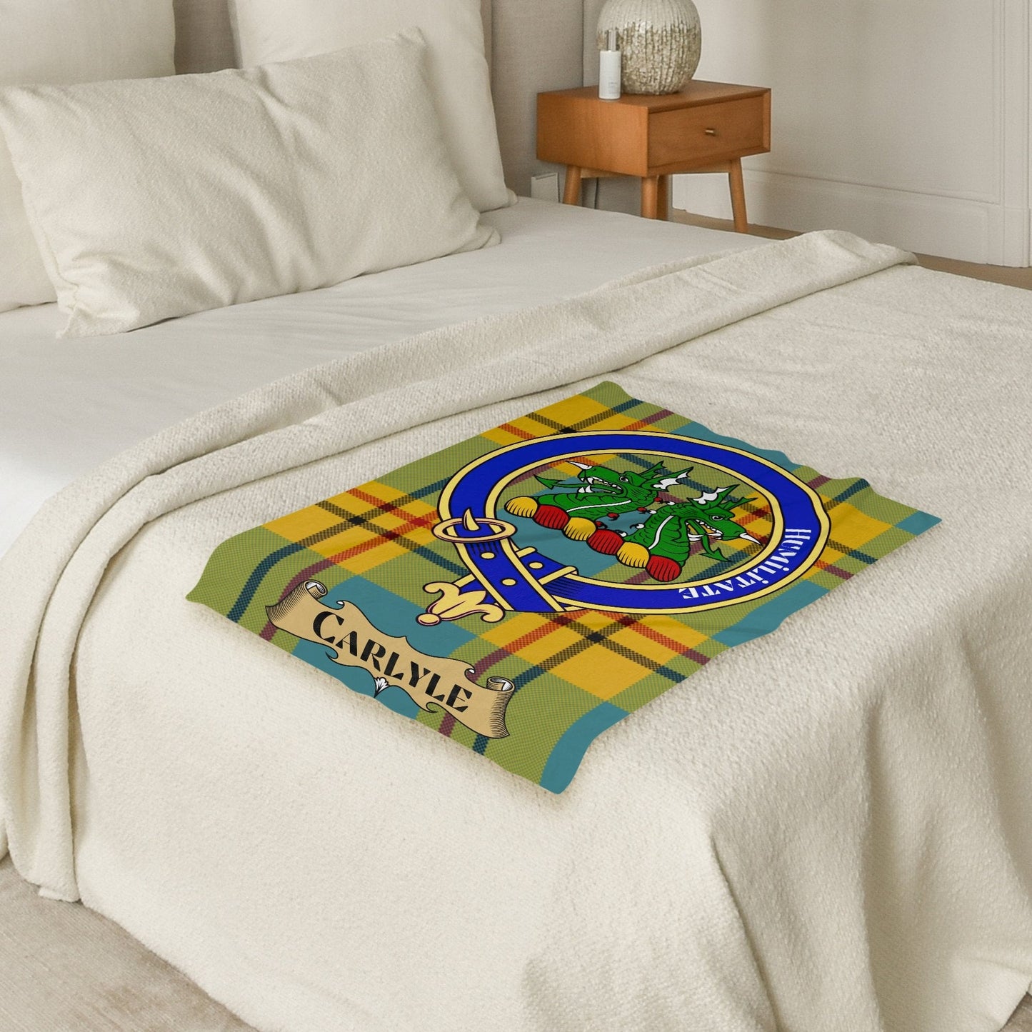 Scottish Clan Carlyle Crest Tartan Blanket