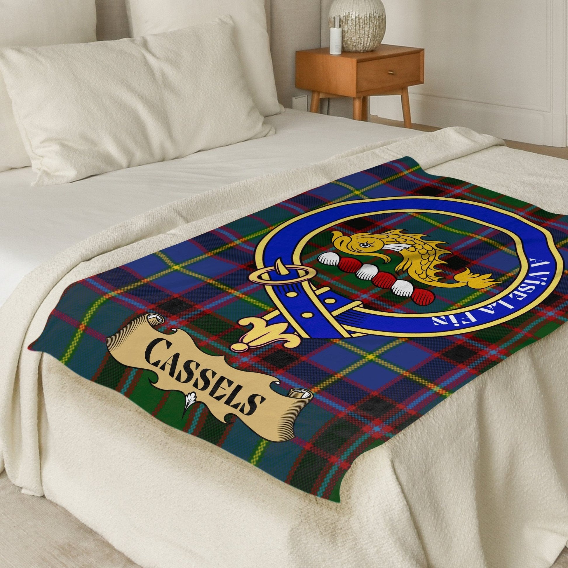 Scottish Clan Cassels Crest Tartan Blanket