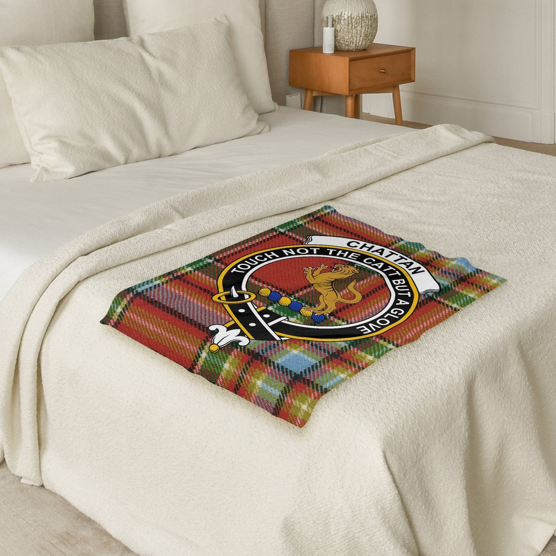 Scottish Clan Chattan Crest Tartan Blanket