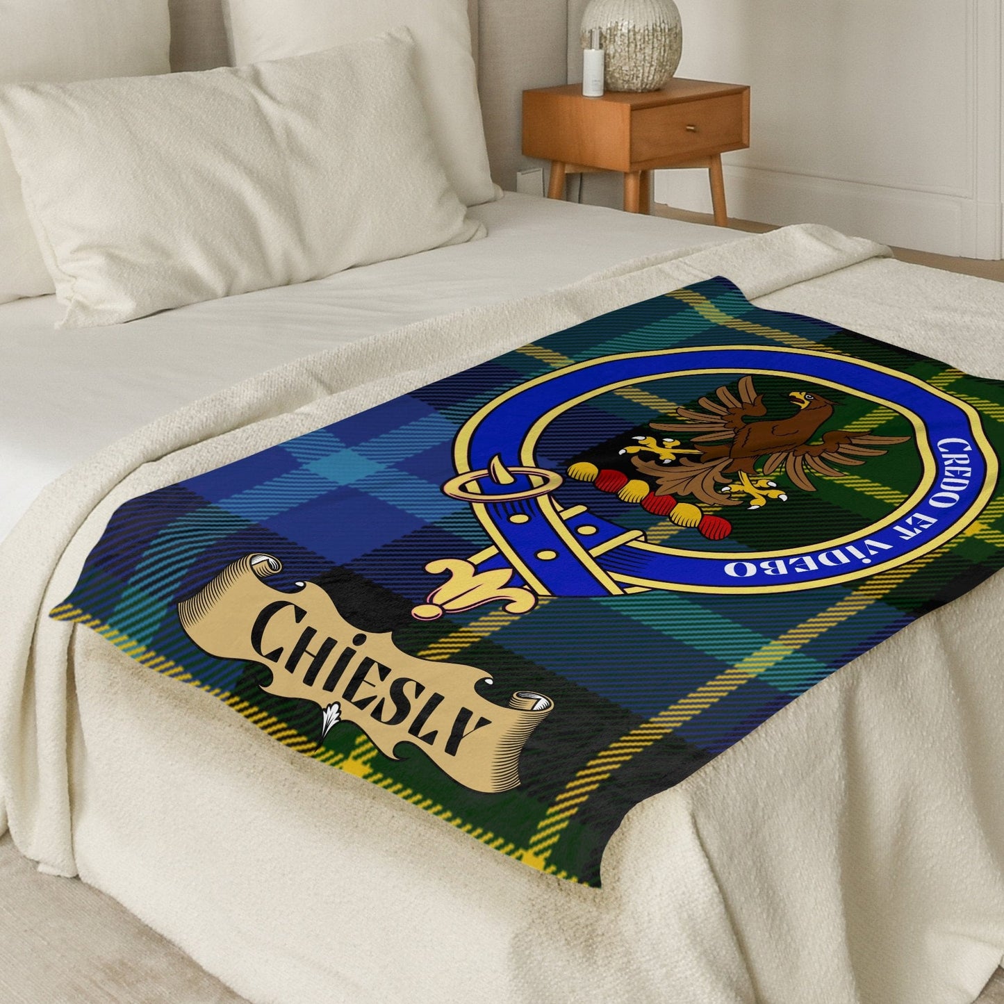 Scottish Clan Chiesly Crest Tartan Blanket