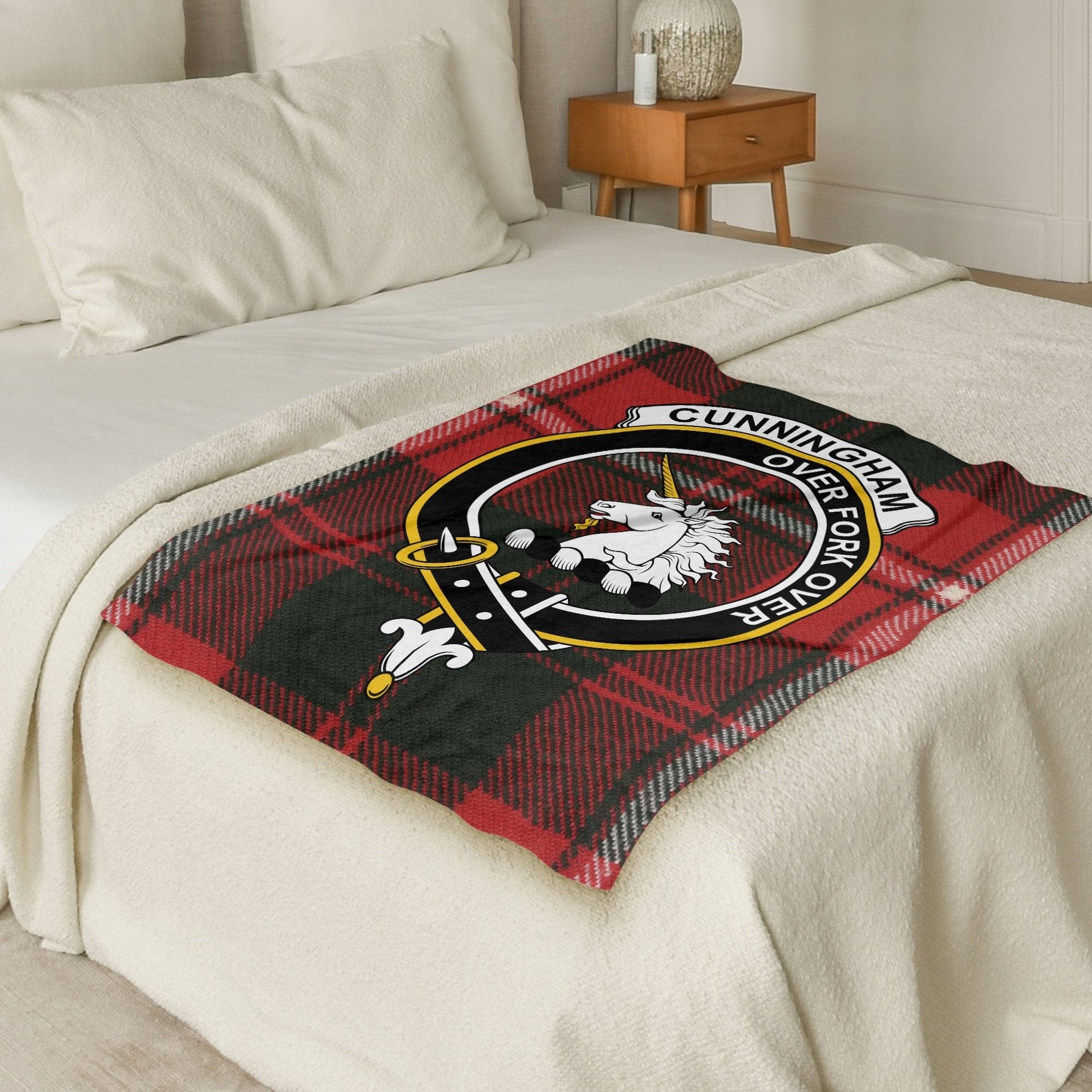 Scottish Clan Cunningham Crest Tartan Blanket