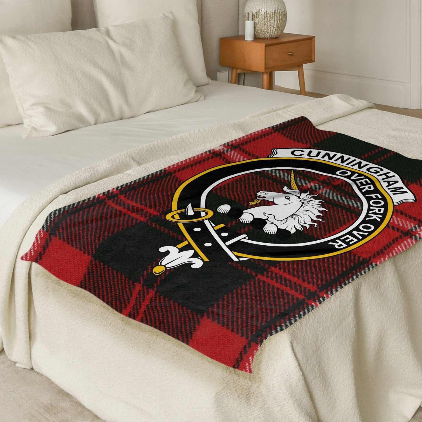 Scottish Clan Cunningham Crest Tartan Blanket