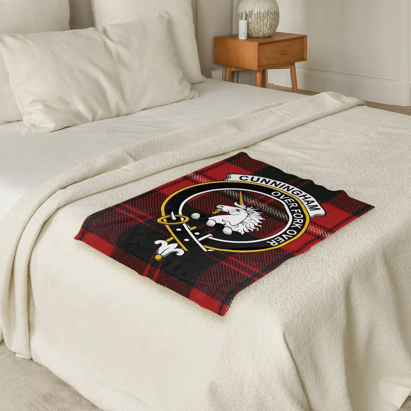 Scottish Clan Cunningham Crest Tartan Blanket