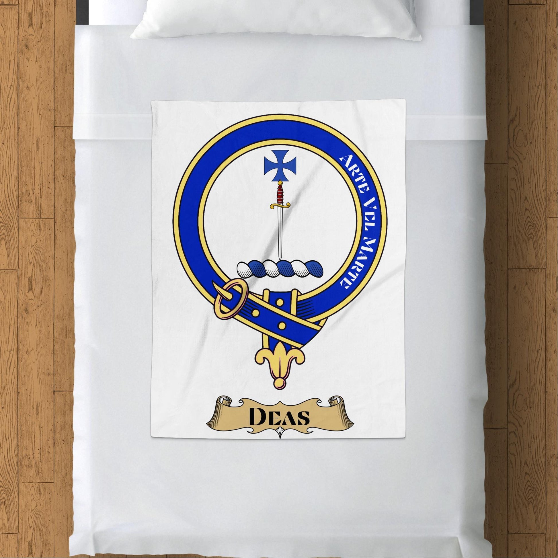 Scottish Clan Deas Crest Tartan Blanket