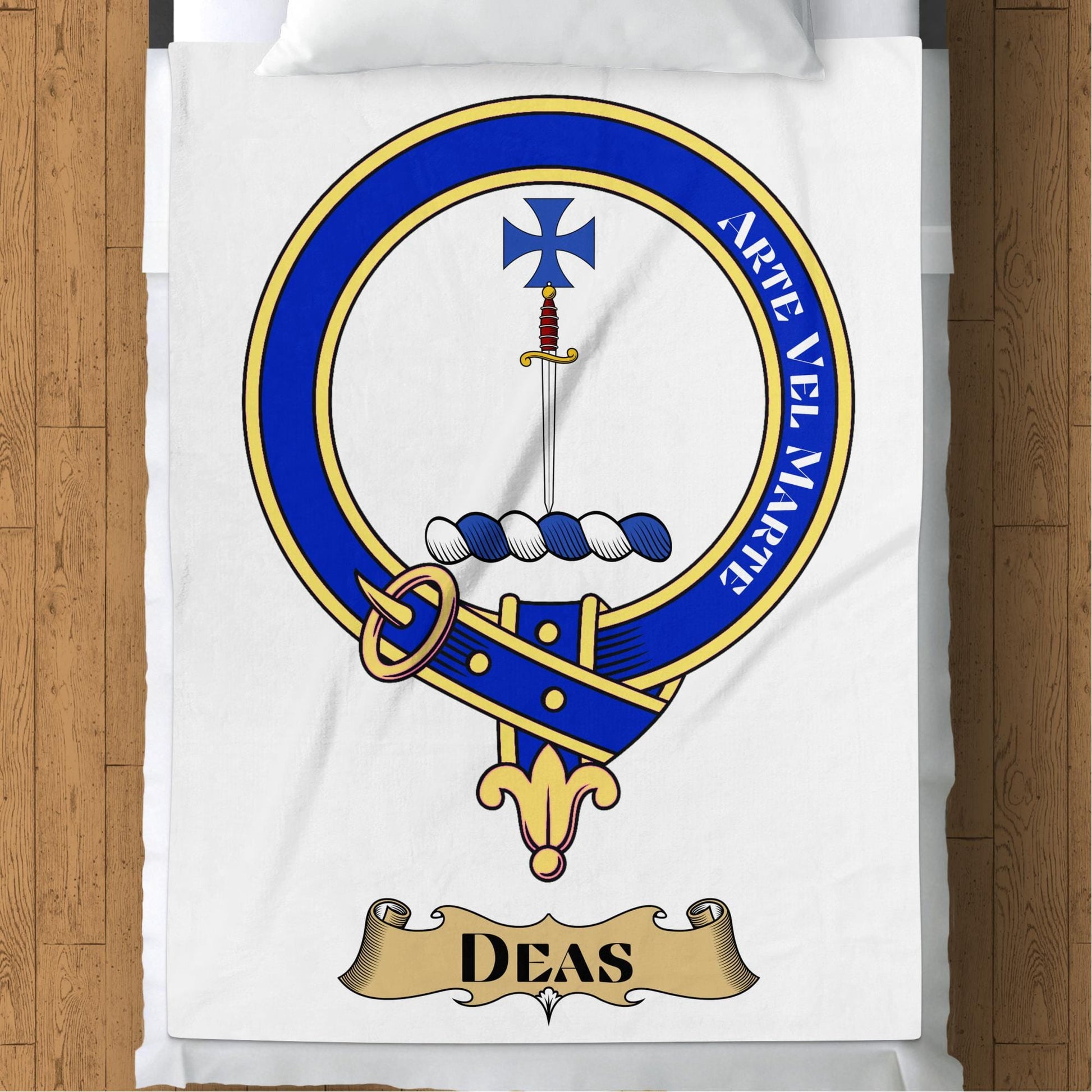 Scottish Clan Deas Crest Tartan Blanket