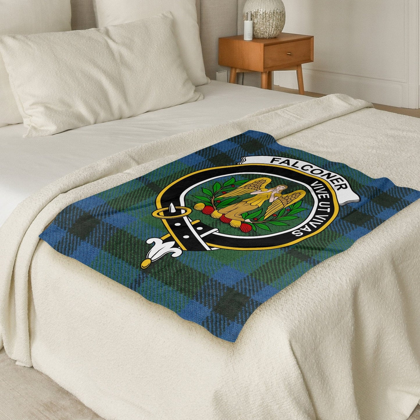 Scottish Clan Falconer Crest Tartan Blanket