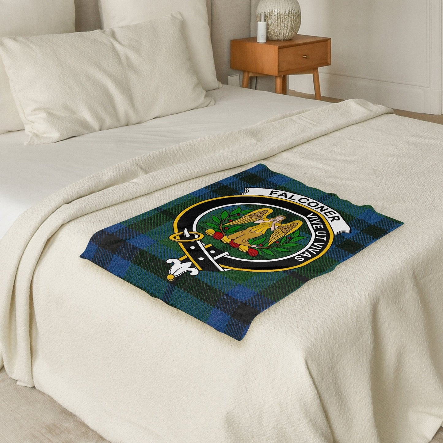 Scottish Clan Falconer Crest Tartan Blanket