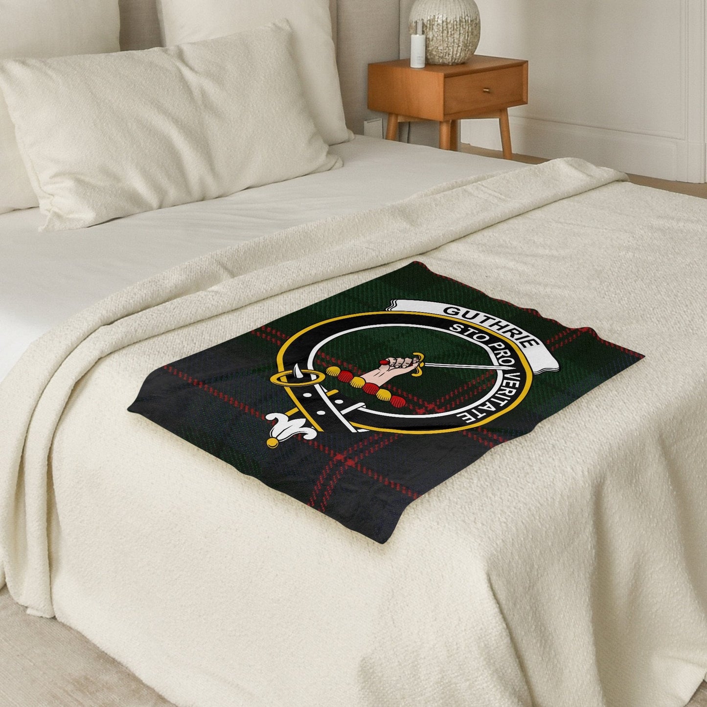 Scottish Clan Guthrie Crest Tartan Blanket