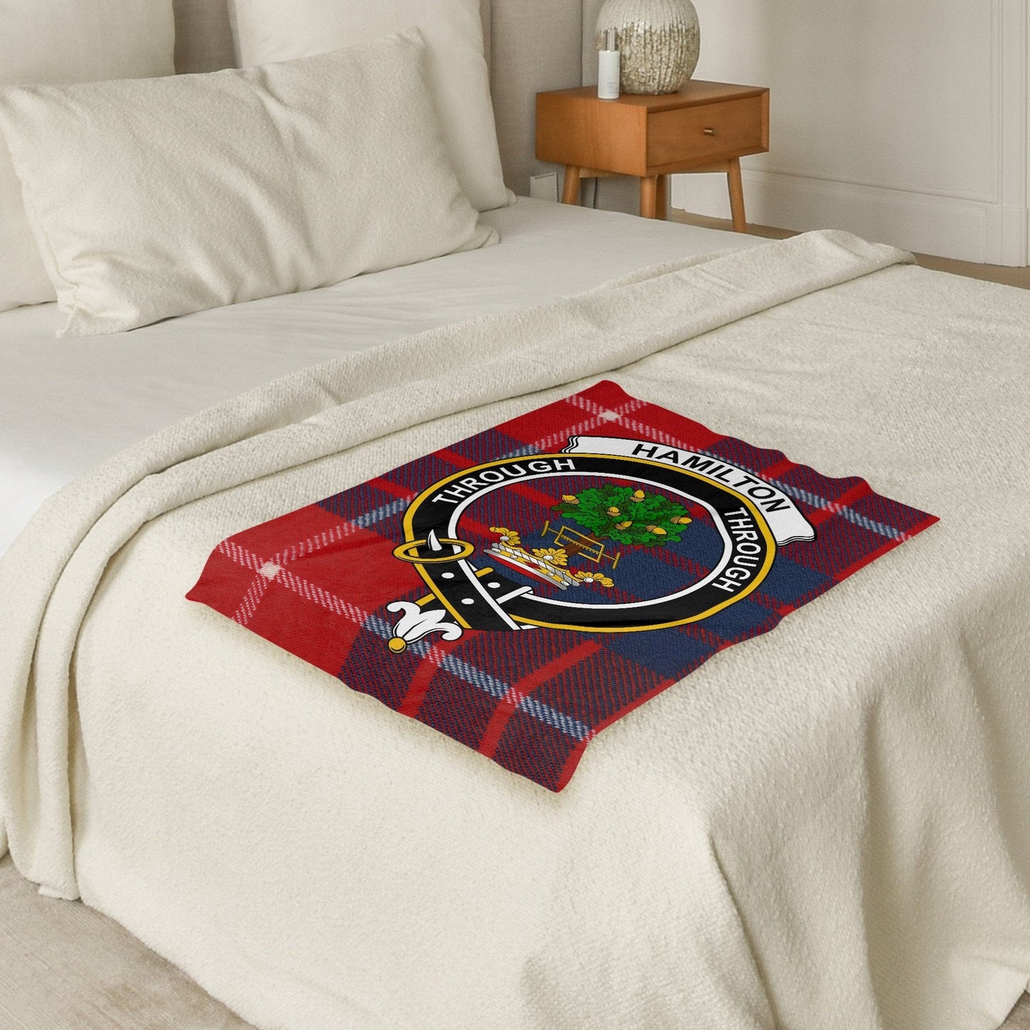 Scottish Clan Hamilton Crest Tartan Blanket