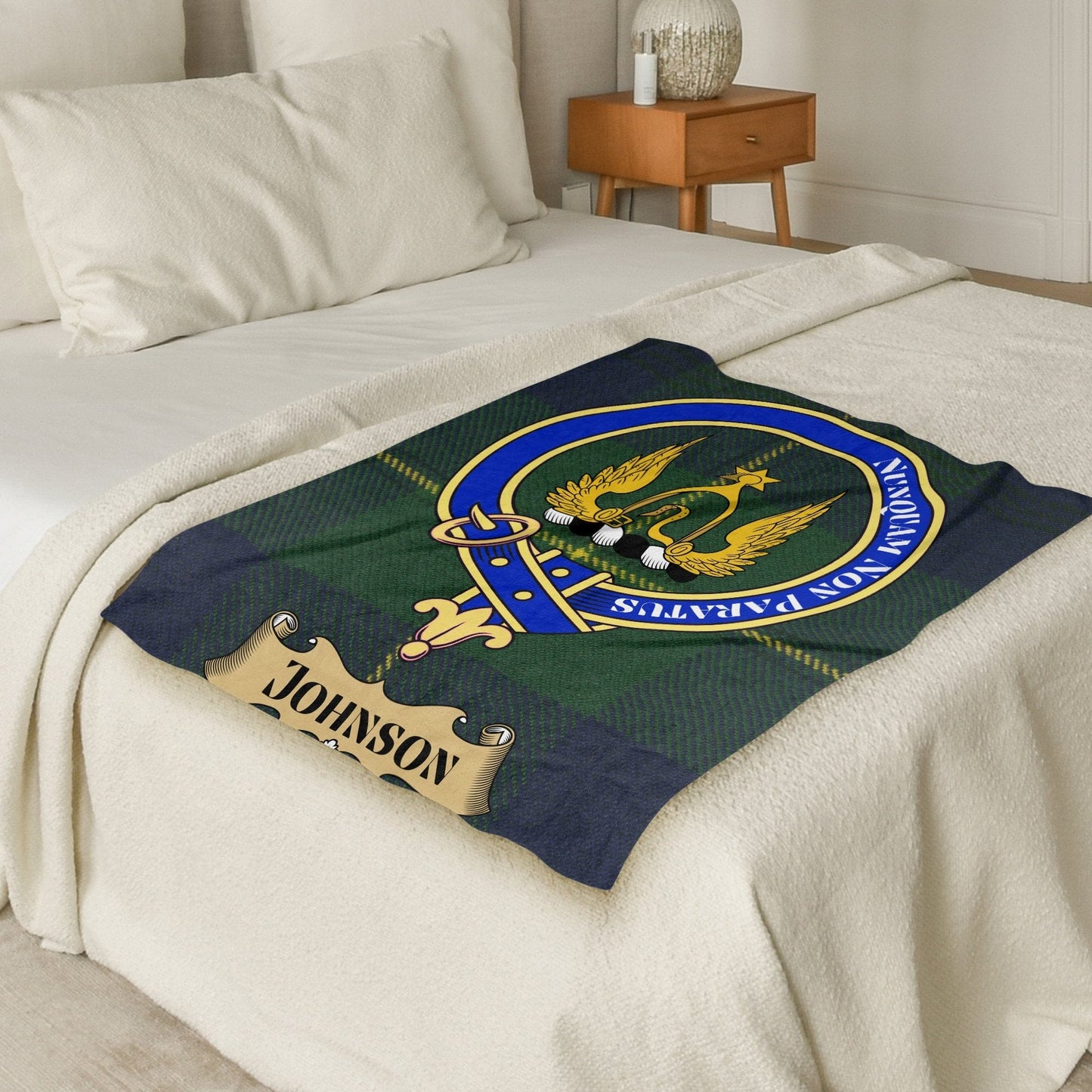 Scottish Clan Johnson Crest Tartan Blanket