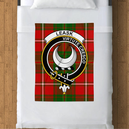 Scottish Clan Leask Crest Tartan Blanket